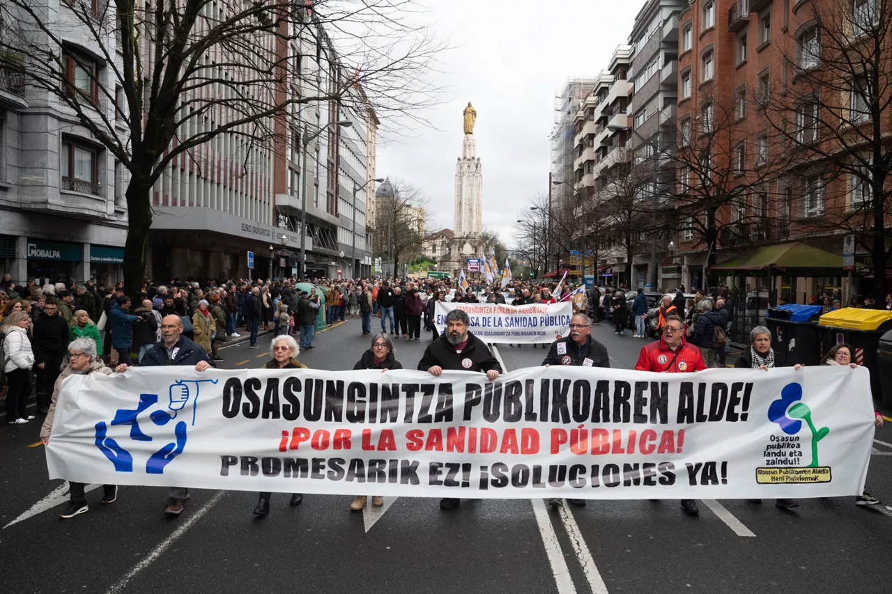 manifestazioa manifestacion opa herri plataforma osasun  publikoa