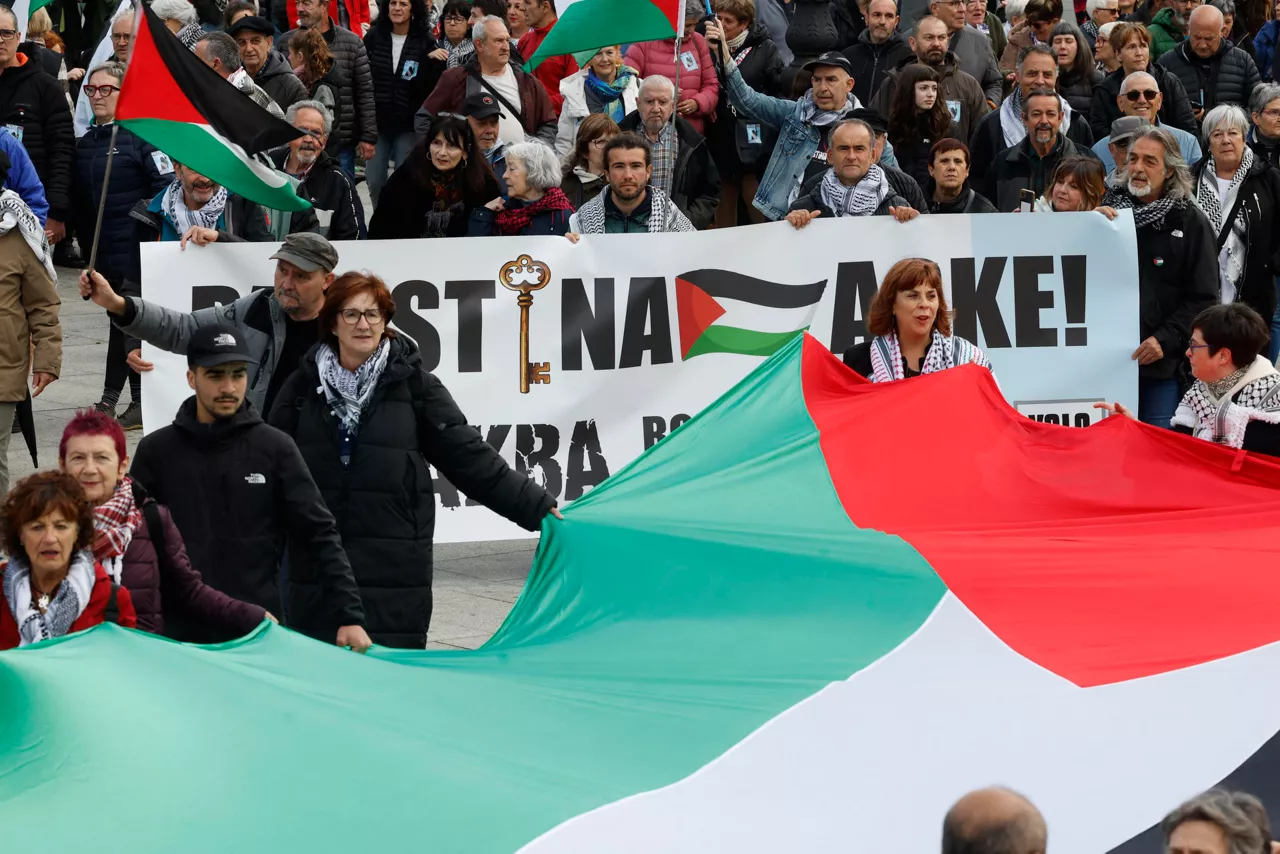 manifestazioa-yala-nafarroa