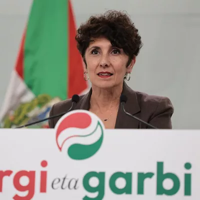 GRAFCAV491. BILBAO, 06/10/2026.-La portavoz del PNV en el Congreso, Maribel Vaquero, en la imagen donde ha señalado este martes que PNV votará de nuevo en la Diputación Permanente del Congreso a favor del primero de los decretos aprobados por el Gobierno para proteger tanto a los inquilinos como a los pequeños propietarios de viviendas y volverá a rechazar el segundo de los decretos, que establece la prórroga indefinida de los contratos. EFE/Luis Tejido
