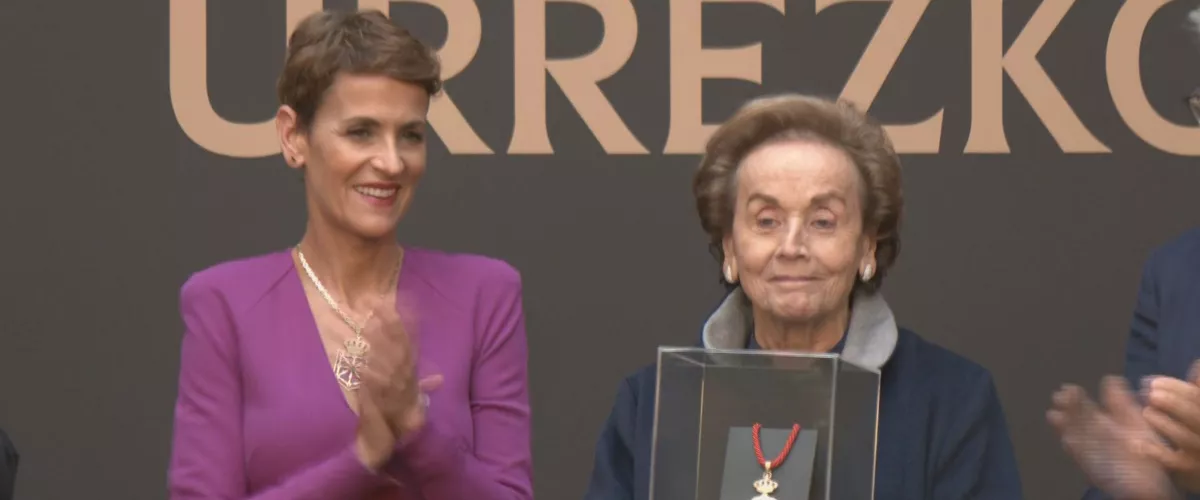 Medalla Oro Navarra Chivite y Amparo Lusarreta