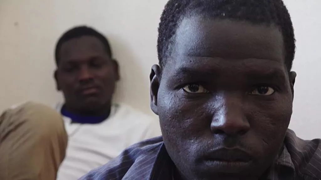 migrantes-detenidos-libia_
