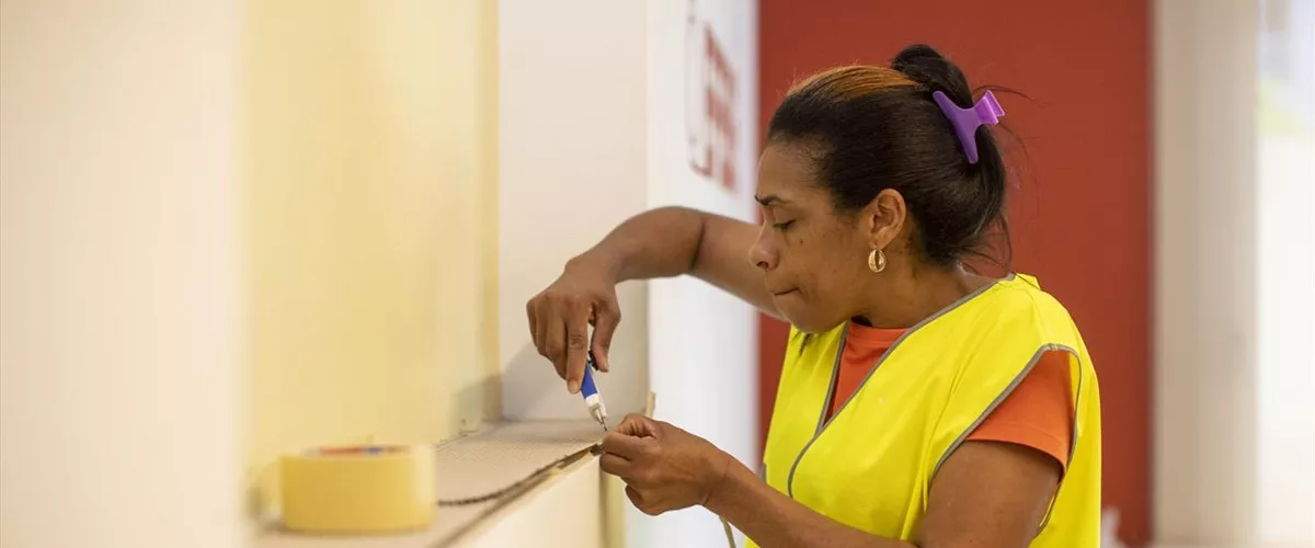 Mujer trabajadora migrante