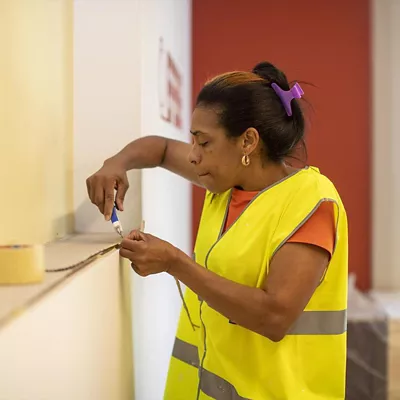 Mujer trabajadora migrante