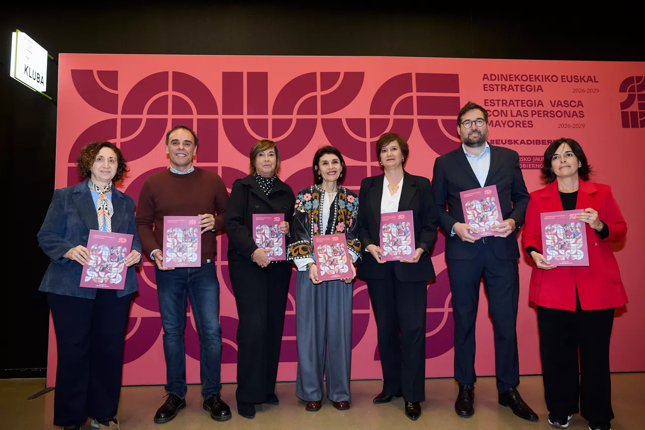 NEREA MELGOSA ADINEKOAK ESTRATEGIA