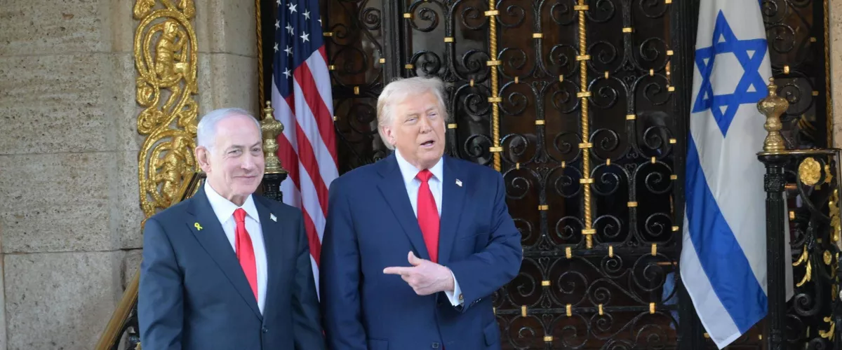 (Foto de ARCHIVO)

December 29, 2025, Jerusalem, Jerusalem, Palestinian Territory: Israeli Prime Minister Benjamin Netanyahu met with US President Donald Trump at the Mar-a-Lago resort in Palm Beach, Florida, where the two sides held talks on ending the war in Gaza and moving to the second phase of the agreement. Florida, USA, December 29, 2025



Europa Press/Contacto/Israeli Prime Minister  apai

29/12/2025