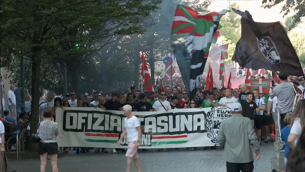 ofizialtasuna-manifestazioa-donostia