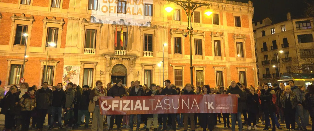 Euskalgintzaren Kontseilua reclama la "reactivación del movimiento euskaltzale" y la oficialidad del euskera en toda Navarra