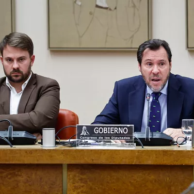 MADRID, 03/02/2026.- El ministro de Transportes y Movilidad Sostenible, Óscar Puente, comparece este martes en la Comisión de Transportes y Movilidad Sostenible del Congreso para dar explicaciones sobre el accidente de Adamuz (Córdoba) y las demás recientes incidencias ferroviarias. EFE/ Rodrigo Jiménez
