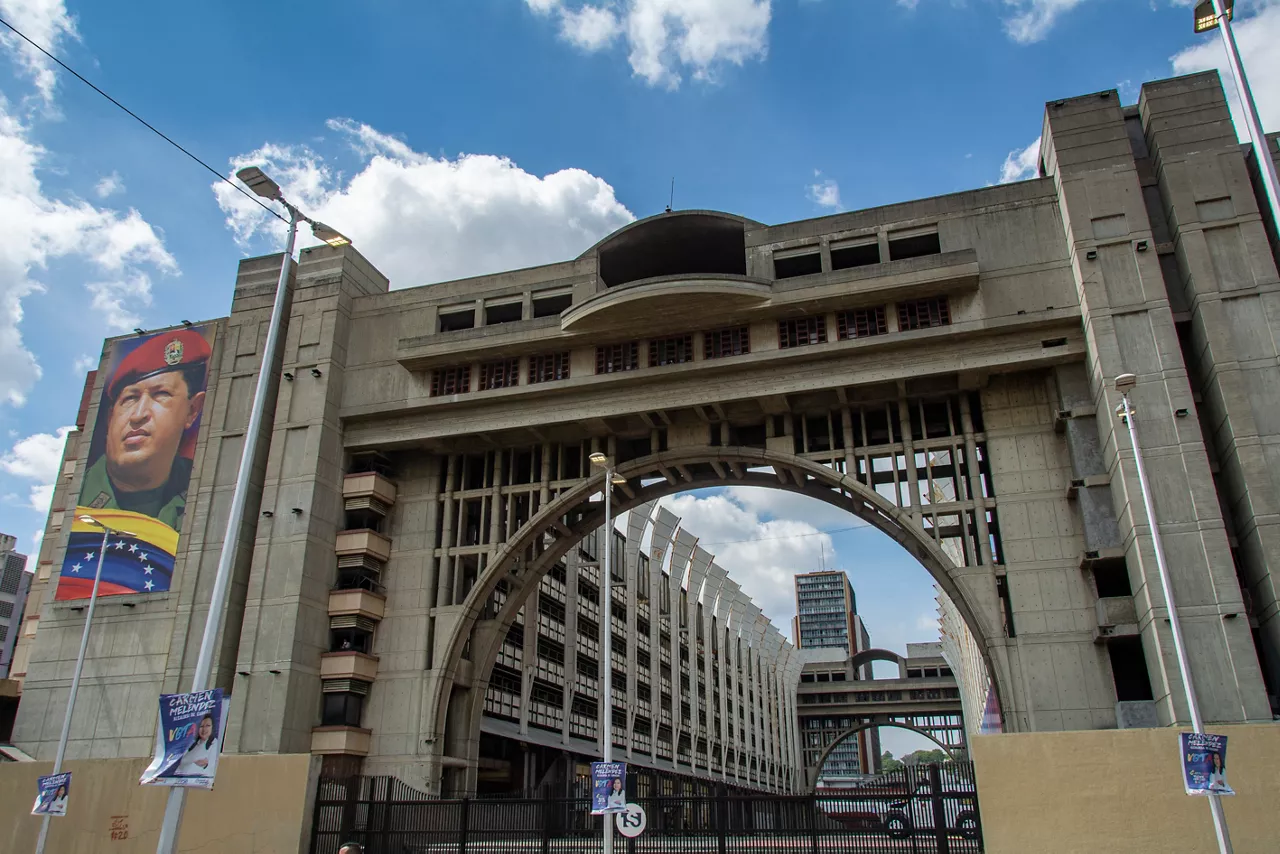 (Foto de ARCHIVO)

November 22, 2021, Caracas, Distrito Capital, Venezuela: The Caracas Palace of Justice is an architectural complex of offices in Caracas, Venezuela where the headquarters of the Criminal Courts of the Metropolitan Area are located. It is located on Bolivar Avenue, Caracas. Venezuela



Europa Press/Contacto/Jimmy Villalta

22/11/2021