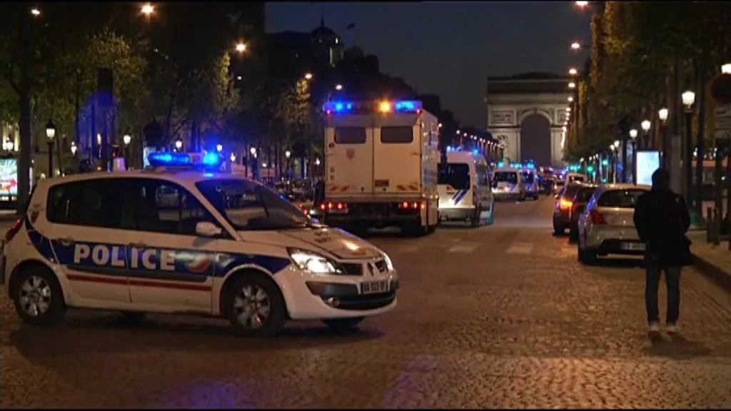 tiroketa Paris