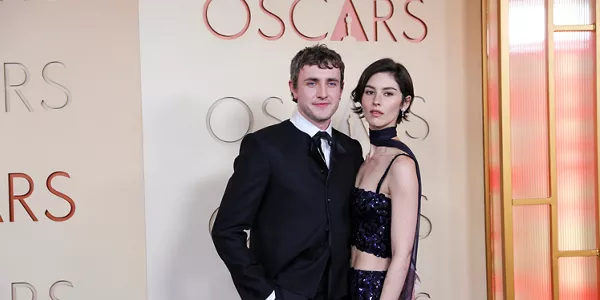 Paul Mescal y Gracie Abrams. Foto: EFE