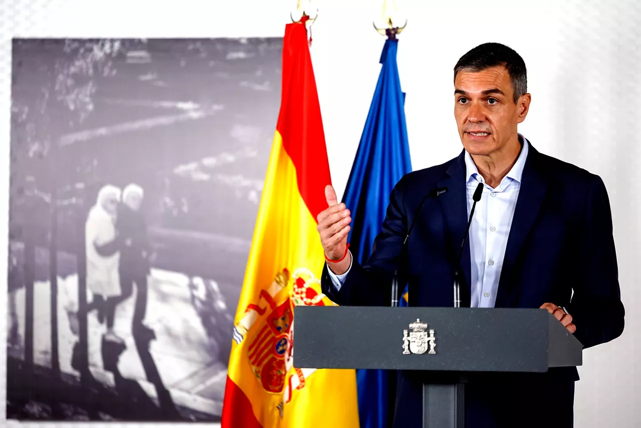 MADRID, 23/06/2026.- El presidente del Gobierno, Pedro Sánchez, interviene en un encuentro sobre políticas de apoyo a la discapacidad y la dependencia, en el Instituto de Mayores y Servicios Sociales (IMSERSO) de Madrid. EFE/ Daniel Gonzalez
