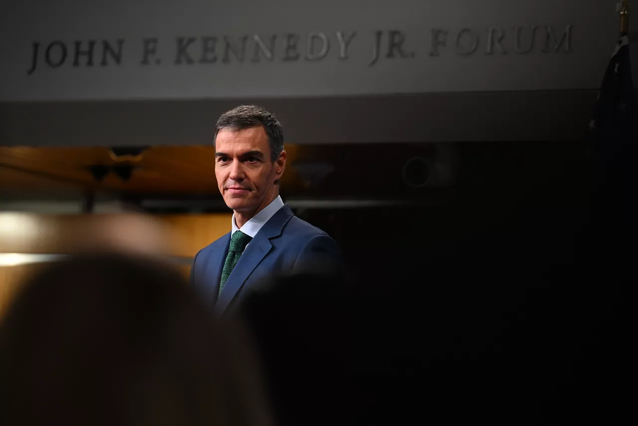 BOSTON, 25/09/2026.- El presidente del gobierno Pedro Sánchez, durante su intervención en el fórum Harvard Kennedy School, el principal espacio de la universidad de Harvard para el debate político, dentro de su viaje a Estados Unidos.-EFE/ Borja Puig De La Bellacasa / Pool Mocloa ***SOLO USO EDITORIAL/SOLO DISPONIBLE PARA ILUSTRAR LA NOTICIA QUE ACOMPAÑA (CRÉDITO OBLIGATORIO)***
