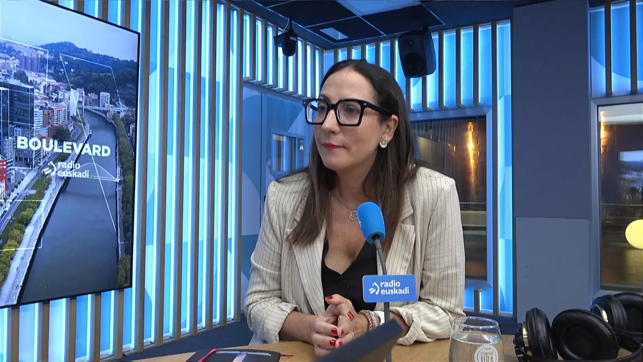 Hezkuntza sailburua Radio Euskadiko "Boulevard" saioan