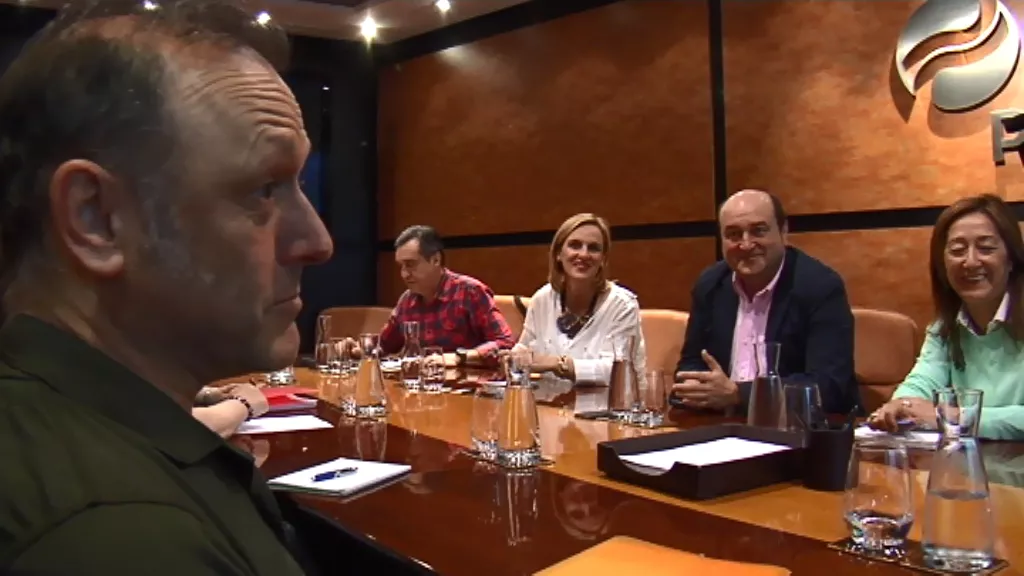MAM-eko argazkia: pnv-podemos_