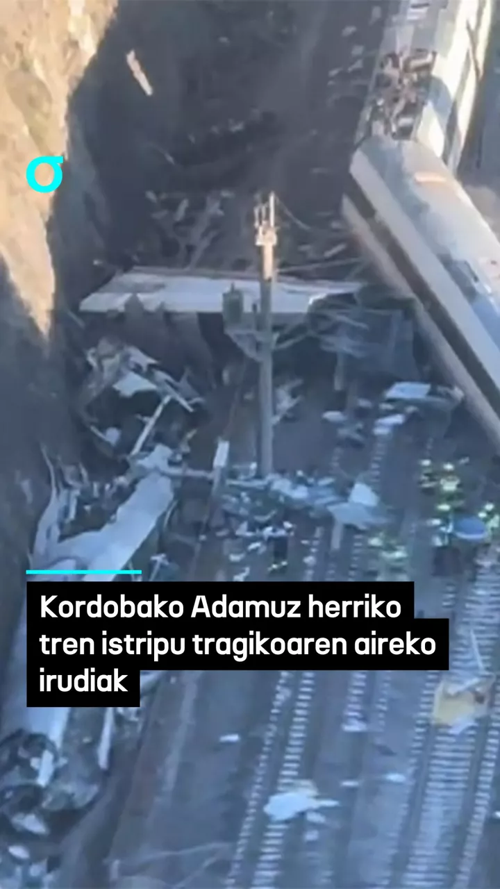 Kordobako Adamuz herriko tren istripuaren aireko irudiak