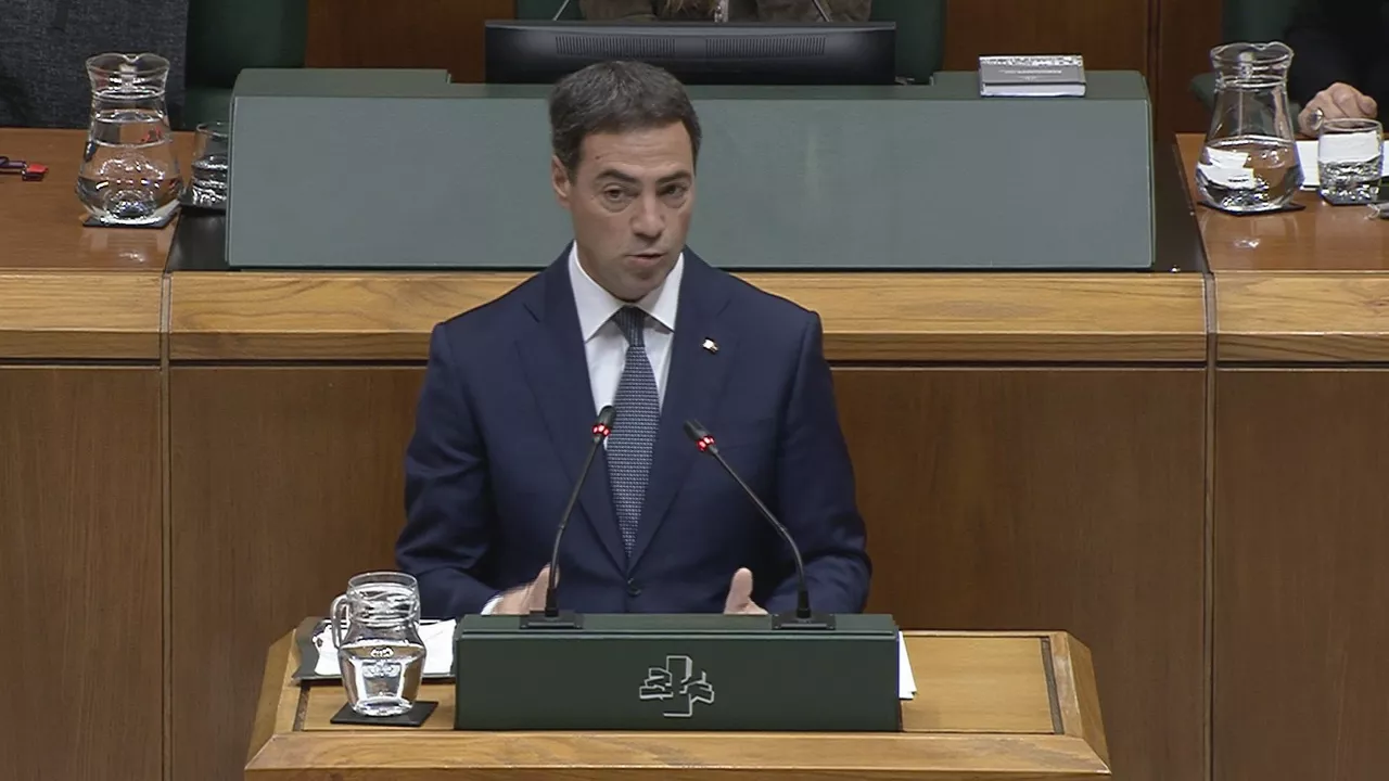 IMANOL PRADALES LEHENDAKARI EN EL PLENO MONOGRAFICO SOBRE SEGURIDAD EN EL PARLAMENTO VASCO