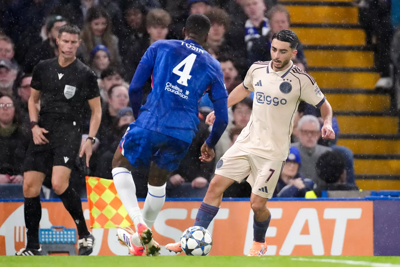 Raul Moro futbol-jokalaria