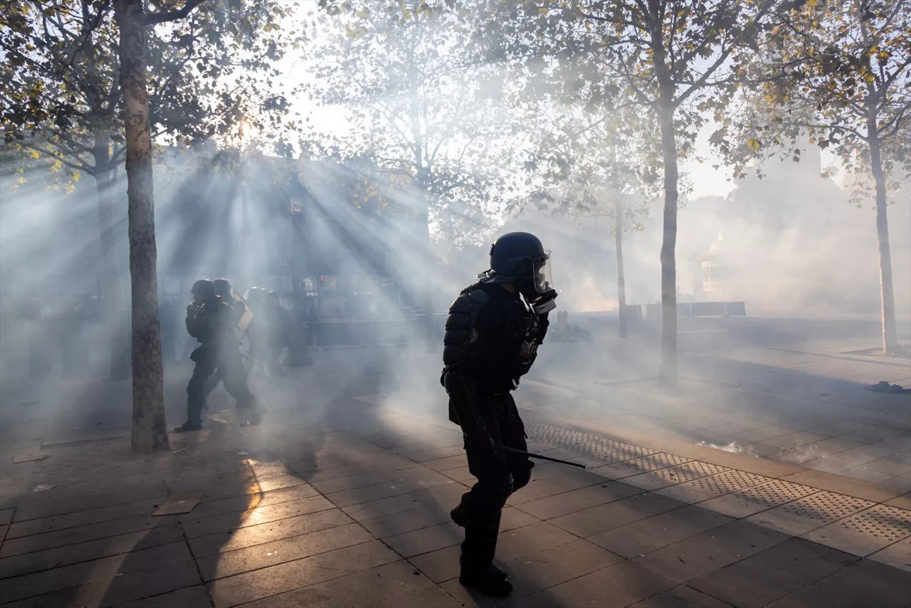(Foto de ARCHIVO)

Paris, France: IPA89895761 - Paris, protest on October 18 near Place de la République; protesters clashing with police; police used tear gas at Place de la République; police officer (CRS)



Mattia David Rinaldi / Zuma Press / Europa Press

19/10/2026 ONLY FOR USE IN SPAIN