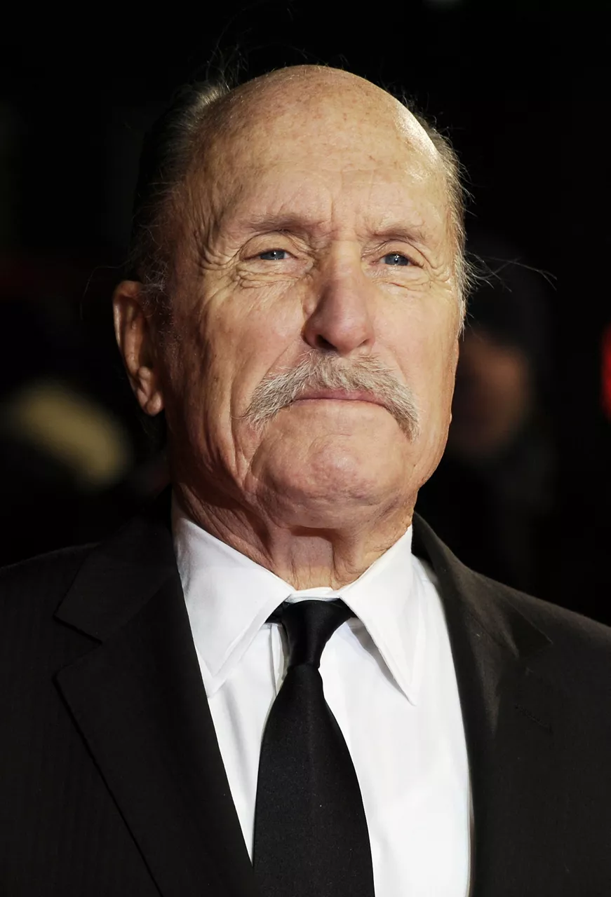 London (United Kingdom), 16/02/2026.- (FILE) - US actor and cast member Robert Duvall arrives at the world premiere of 'Jack Reacher' in Leicester Square in London, Britain, 10 December 2012 (reissued 16 February 2026). Robert Duvall 'passed away peacefully at home, surrounded by love and comfort' at the age of 95, his wife, Luciana, wrote in a message on Facebook on 16 February 2026. (Cine, Reino Unido, Londres) EFE/EPA/FACUNDO ARRIZABALAGA
