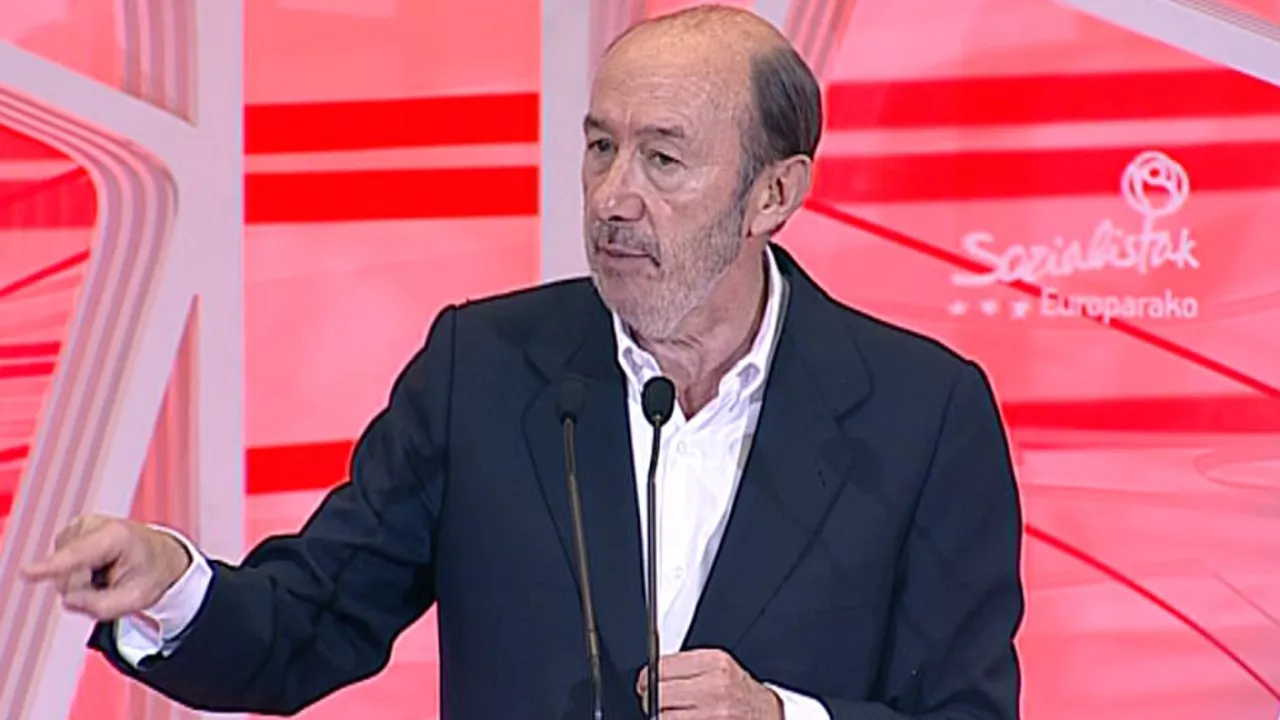 Alfredo Perez Rubalcaba, PSEk Donostian egindako ekitaldi batean. EiTB