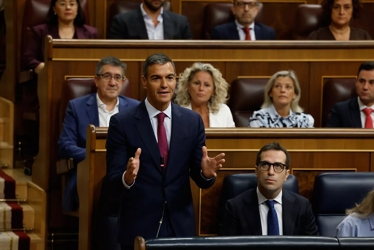 MADRID, 09/09/2026.- El presidente del Gobierno, Pedro Sánchez, interviene durante la primera sesión de control del Congreso del curso político, este miércoles. EFE/ J.J. Guillén
