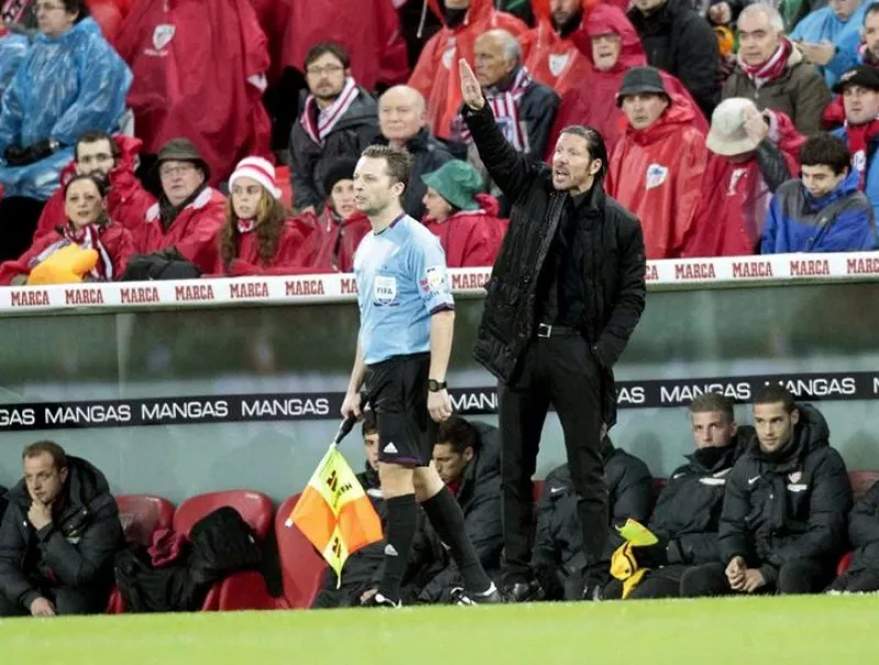 Simeone, siempre polémico con el Athletic