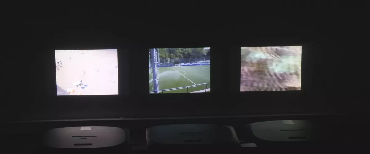 "Strong back, soft front" Maite González Martínezen erakusketa Tabakaleran 