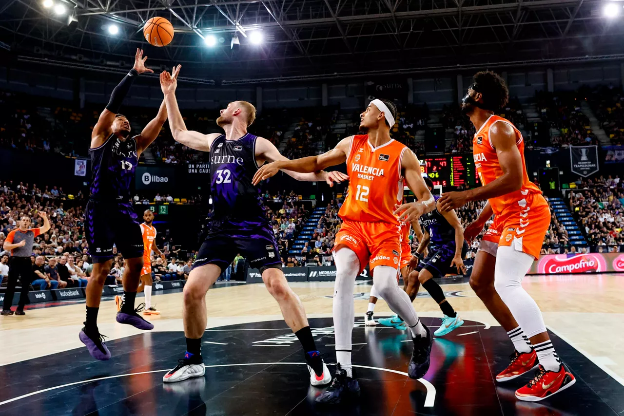 Surne Bilbao, eliminado de los play-off d ela Liga Endesa frente al Valencia Basket
