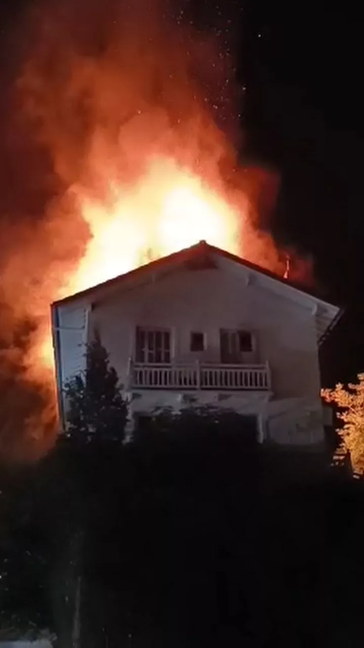 Incendio entre San Sebastián, Pasaia y Errenteria