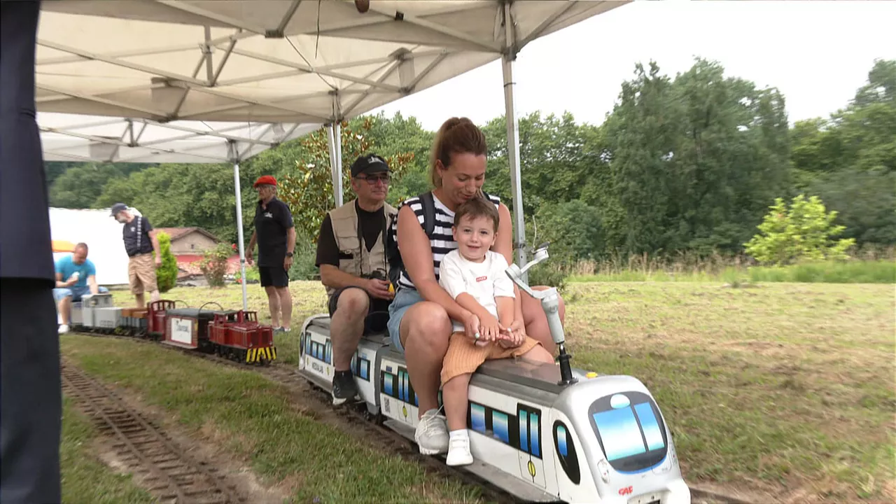 Iraetako tren txikia elkarteak 15 urte daramatza abian; gaur X. aldiz estatuko tren txikiekin elkartu dira