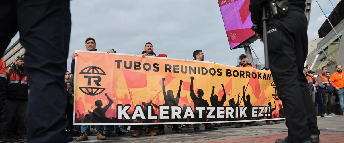 Tubos Reunidoseko langileen protesta Bilbon