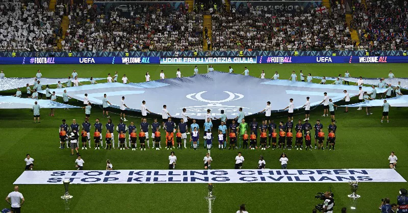 Mensaje de la UEFA. Foto: X