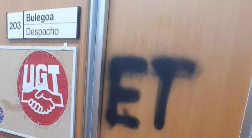 UGT pintada EHUko Arabako kanpusean