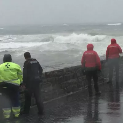 Rescate de un hombre mayor en Urumea