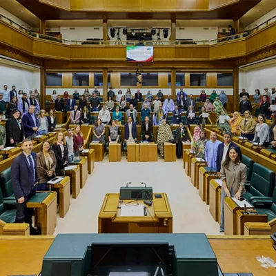 El Parlamento Vasco conmemora el 50 aniversario de la proclamación de la República Árabe Saharaui Democrática