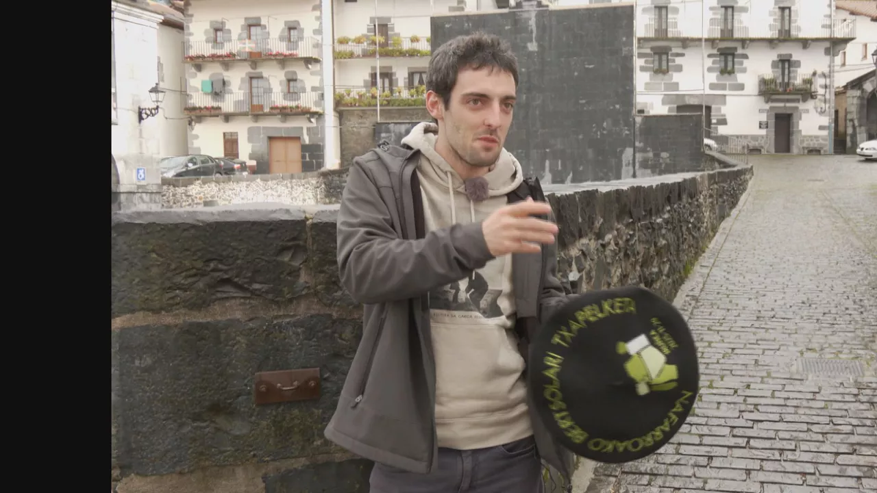 Leitzan hartu gaitu Xabat Illarregik, Nafarroako bertsolari txapeldun berriak