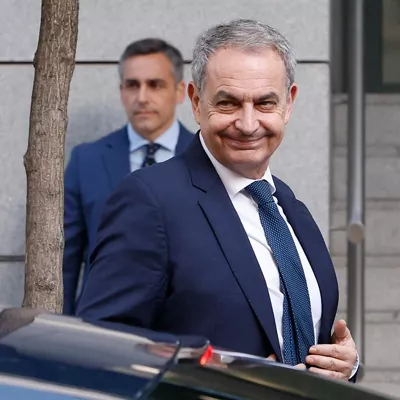 MADRID, 17/06/2026.- El expresidente del Gobierno, José Luis Rodríguez Zapatero, llega a la Audiencia Nacional para declarar como investigado por organización criminal, tráfico de influencias y falsedad en la causa sobre el préstamo a la compañía aérea Plus Ultra. EFE/ J.J.Guillen
